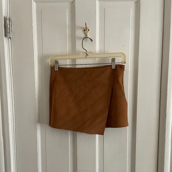 Forever 21 Suede Skort - Picture 1 of 3